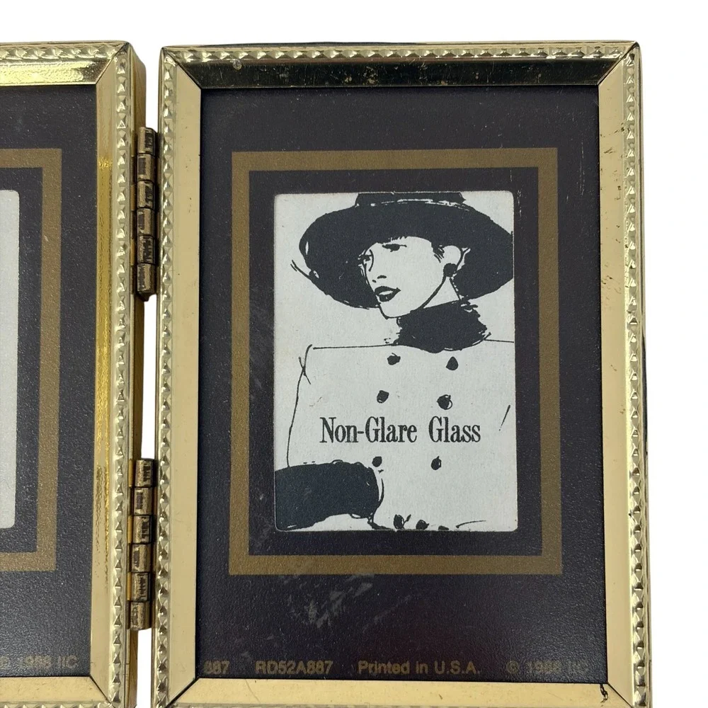 Vintage 1988 Gold Tone Triple Folding Photo Frame Mini Hinged Desk Picture Frame